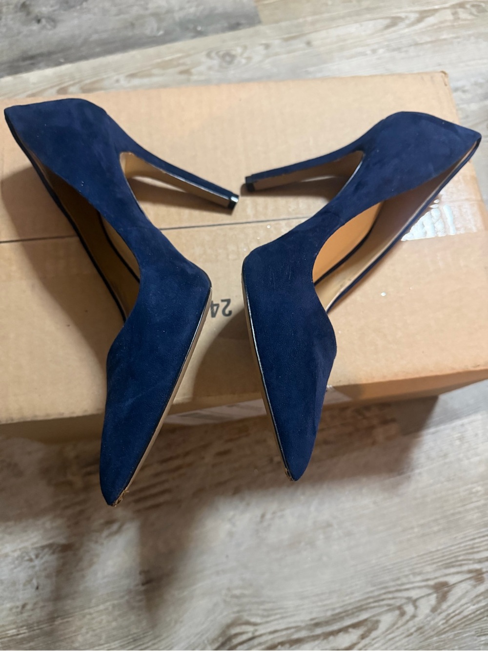 Saks Fifth Avenue Navy Suede Pointed-Toe Pumps - Women - Picture 2 of 8